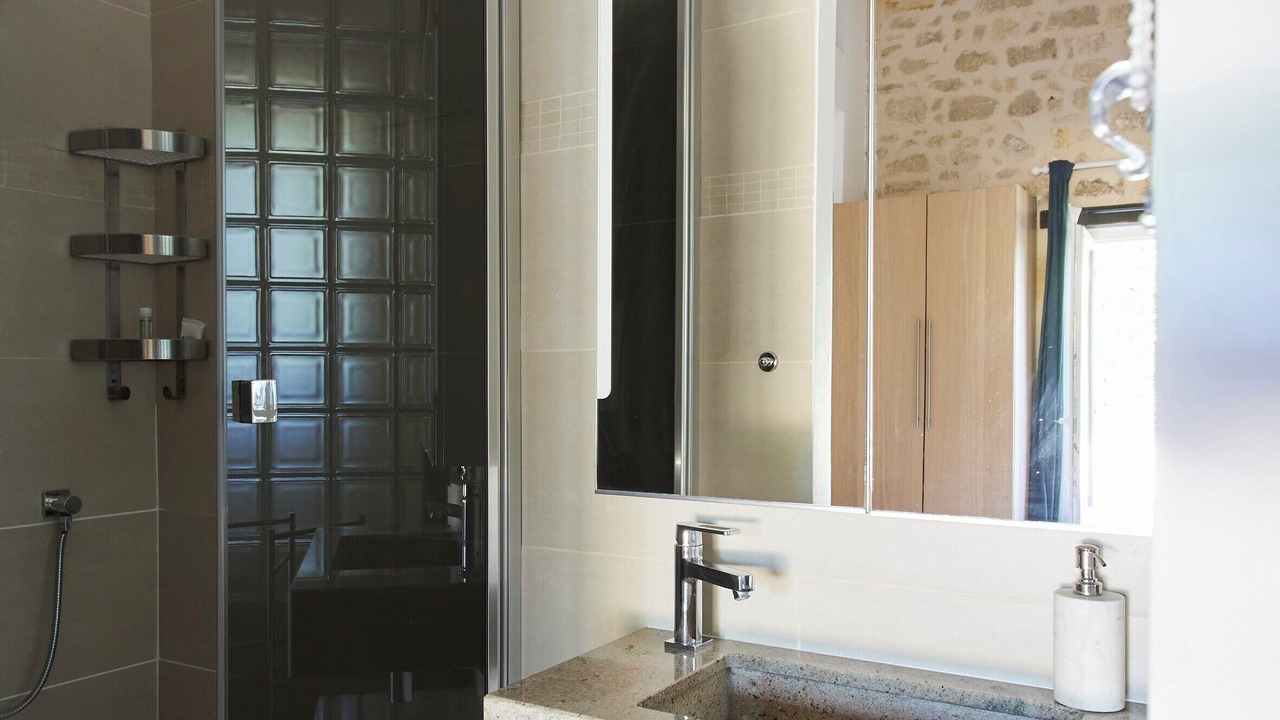 Photo of Bathroom in Guillac
