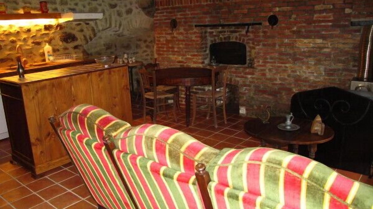 Photo of Livingroom in Saint-Yrieix-la-Montagne
