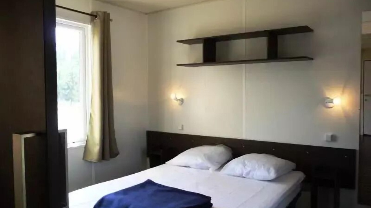 Photo of Bedroom in Saint-Michel-Escalus