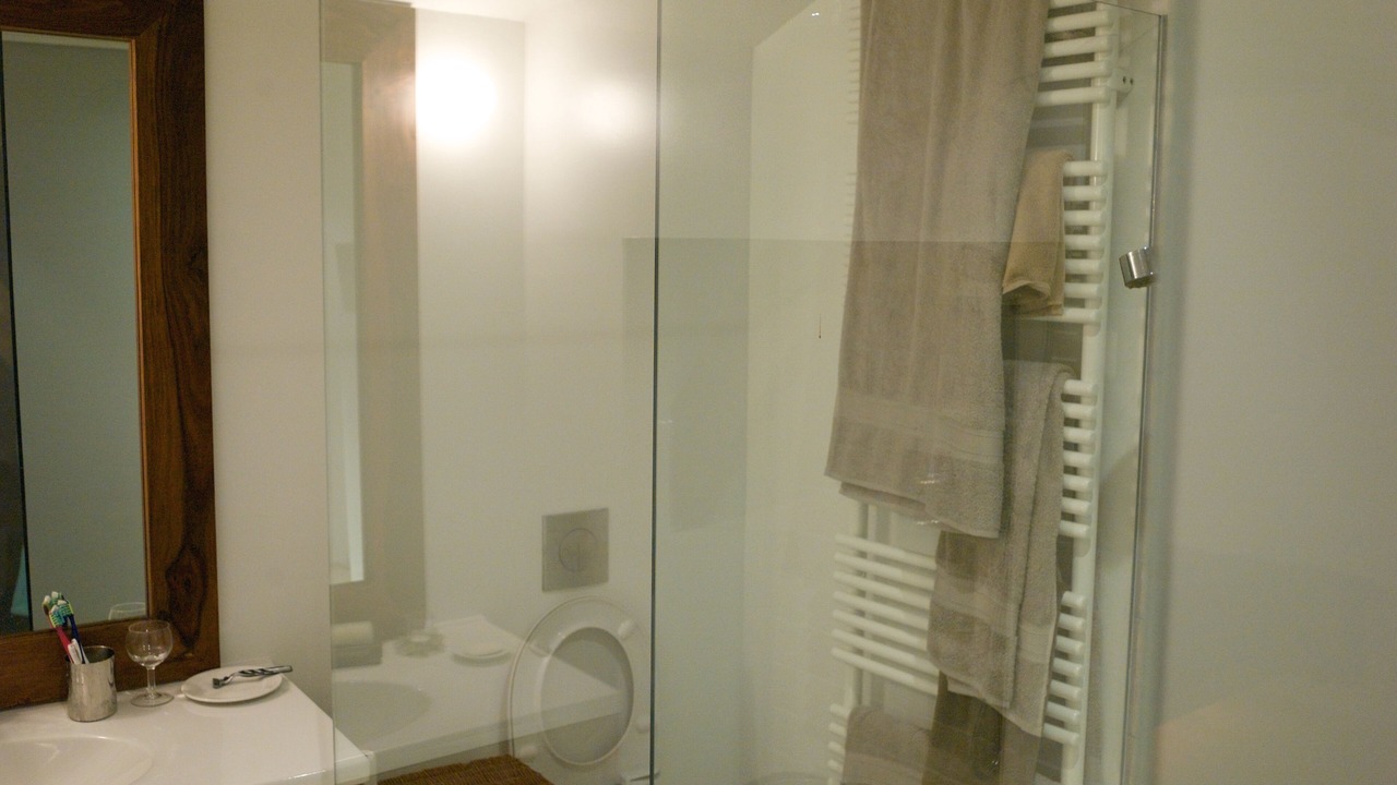 Photo of Bathroom in Quinsac