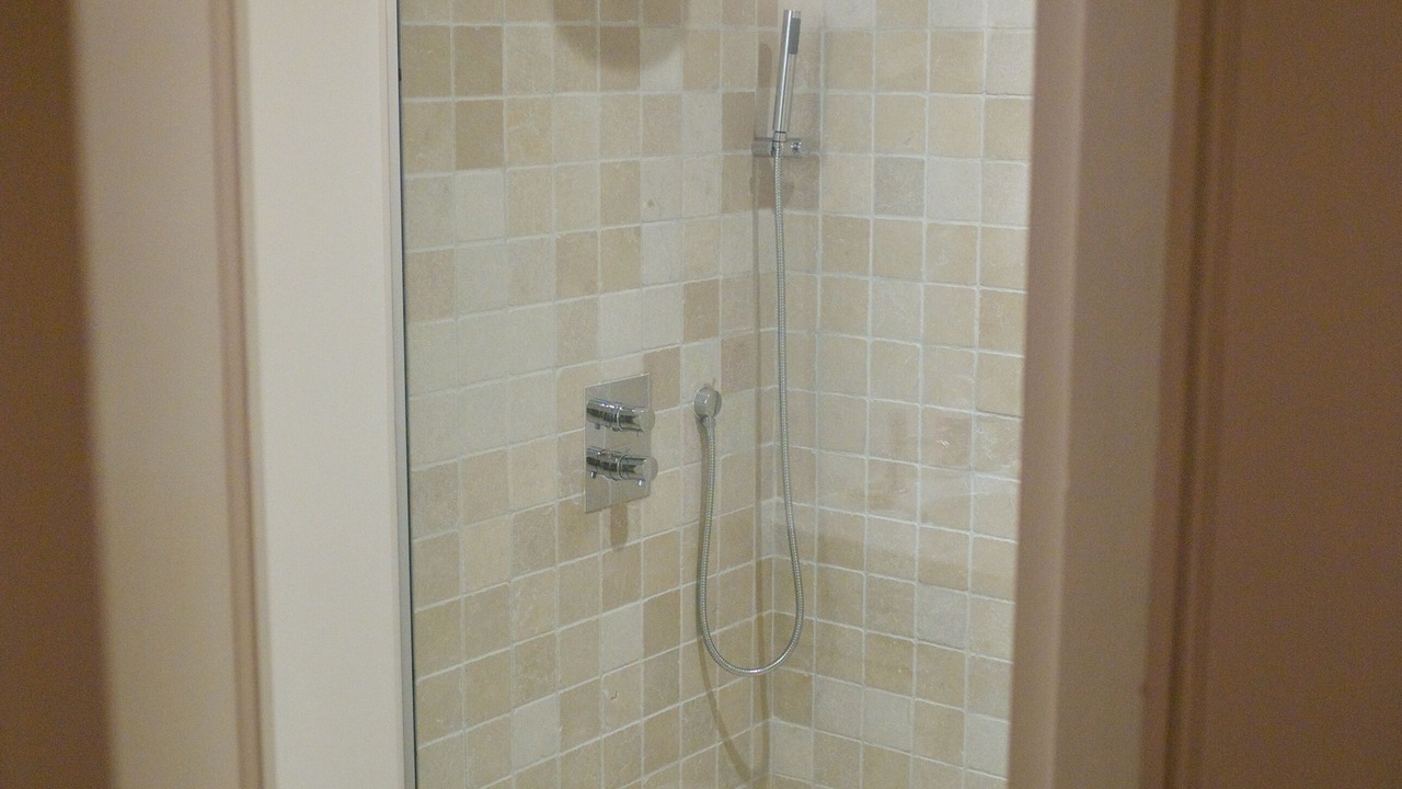 Photo of Bathroom in Quinsac