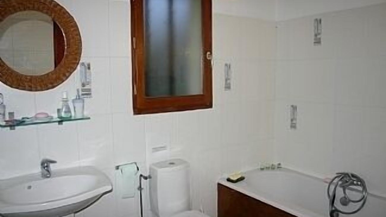Photo of Bathroom in Saint-Privat-des-Pres