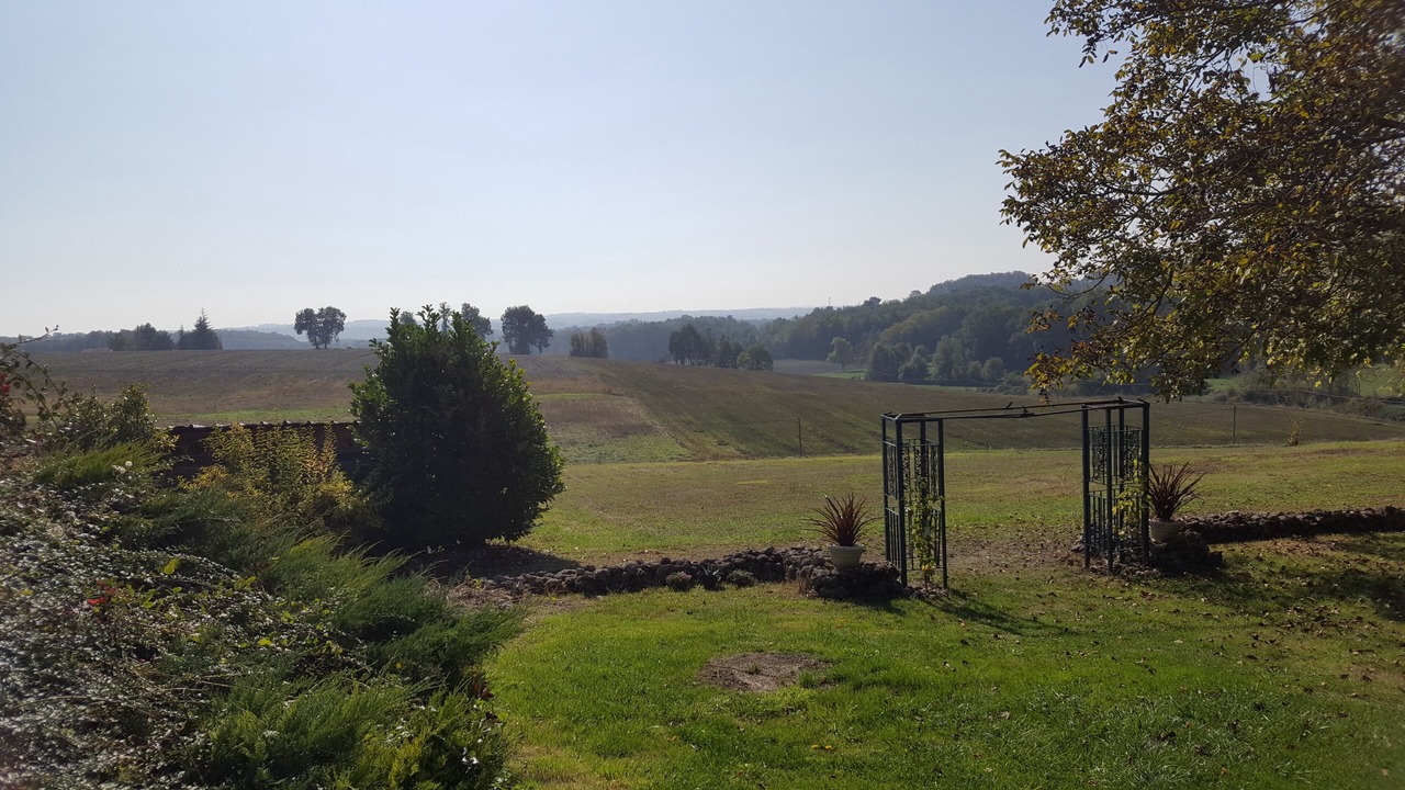 Photo of Outdoor in Saint-Quentin-de-Chalais