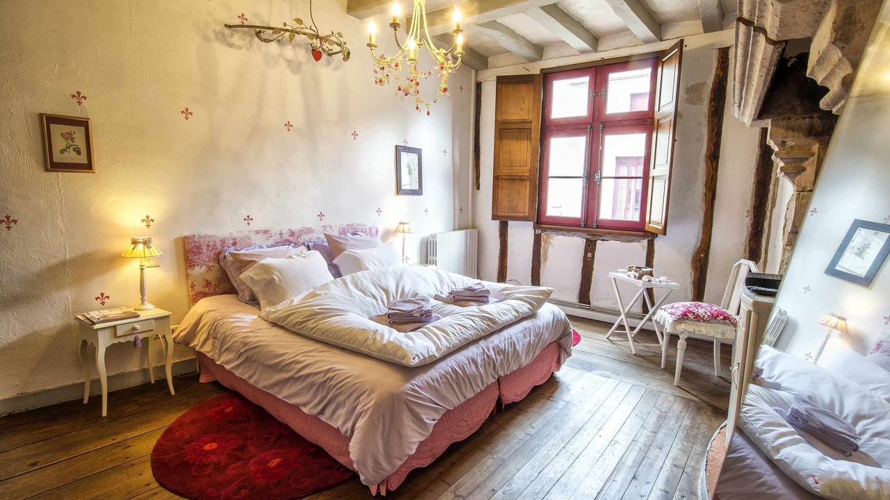 Photo of Bedroom in Saint-Loup-Lamaire