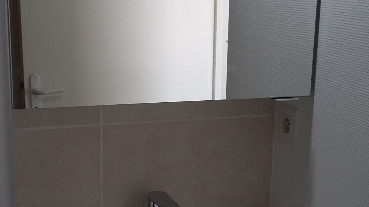 Photo of Bathroom in La Rochelle City Centre