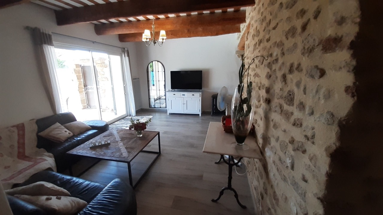 Photo of Livingroom in Courthezon