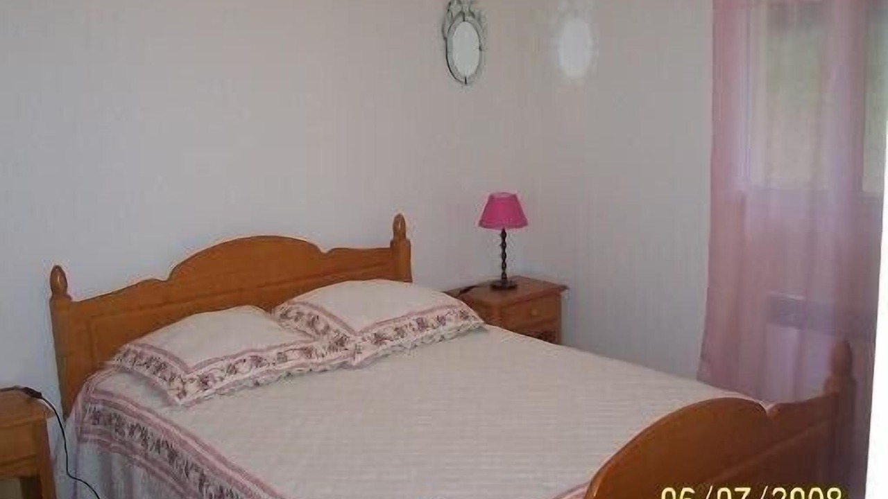 Photo of Bedroom in Saint-Chamassy