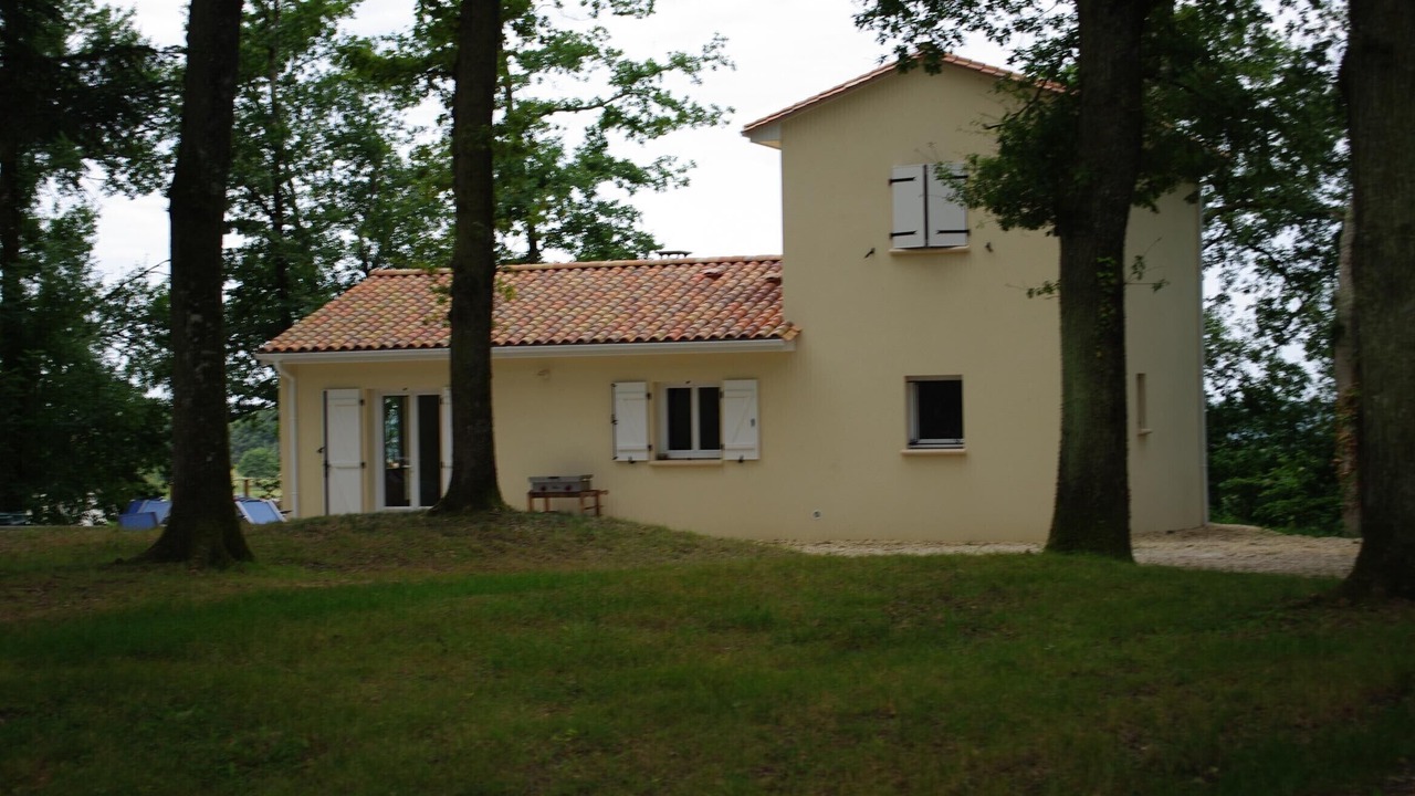 Photo of Outdoor in Nontron