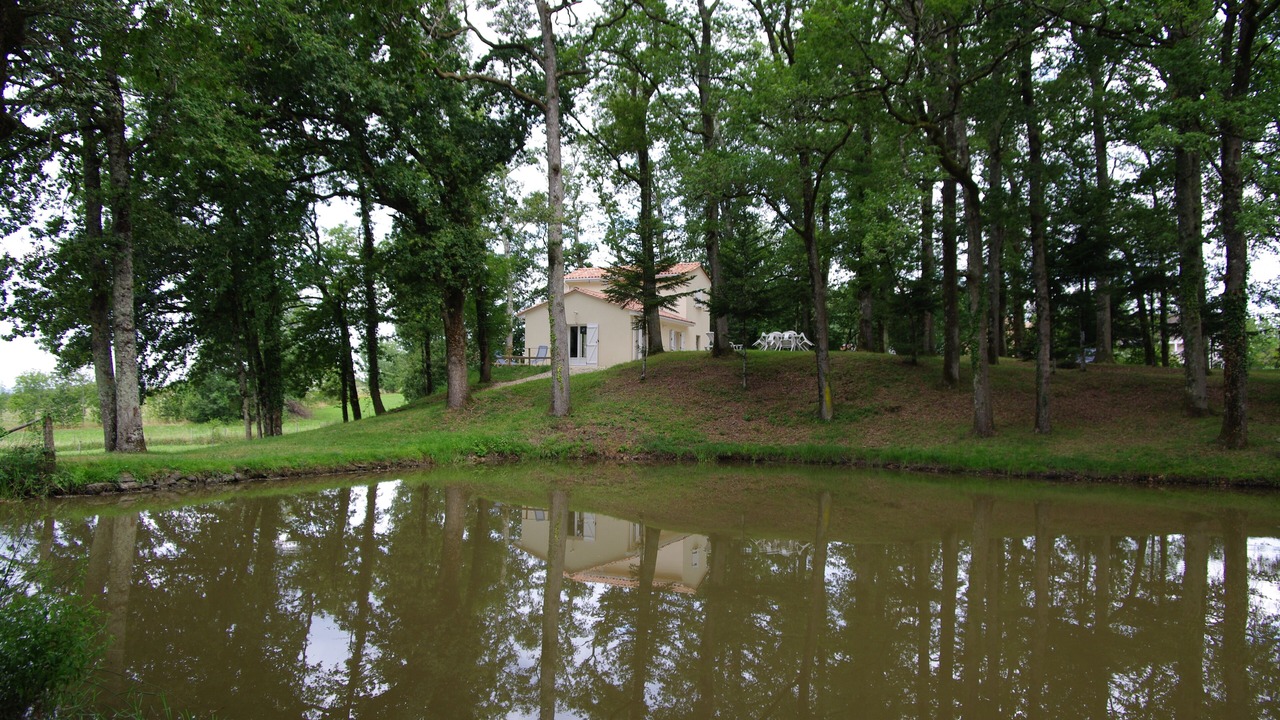 Photo of Outdoor in Nontron