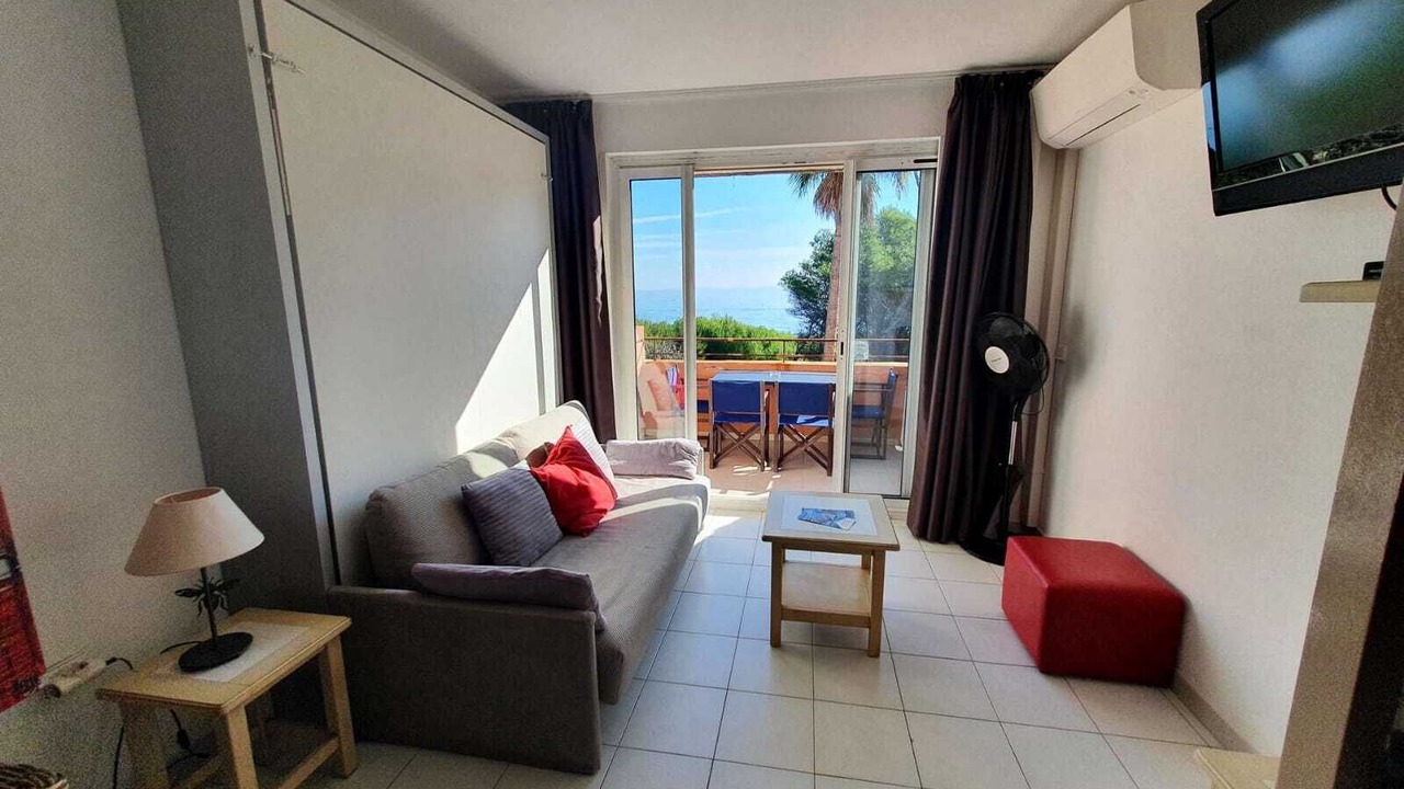 Photo of Livingroom in Giens
