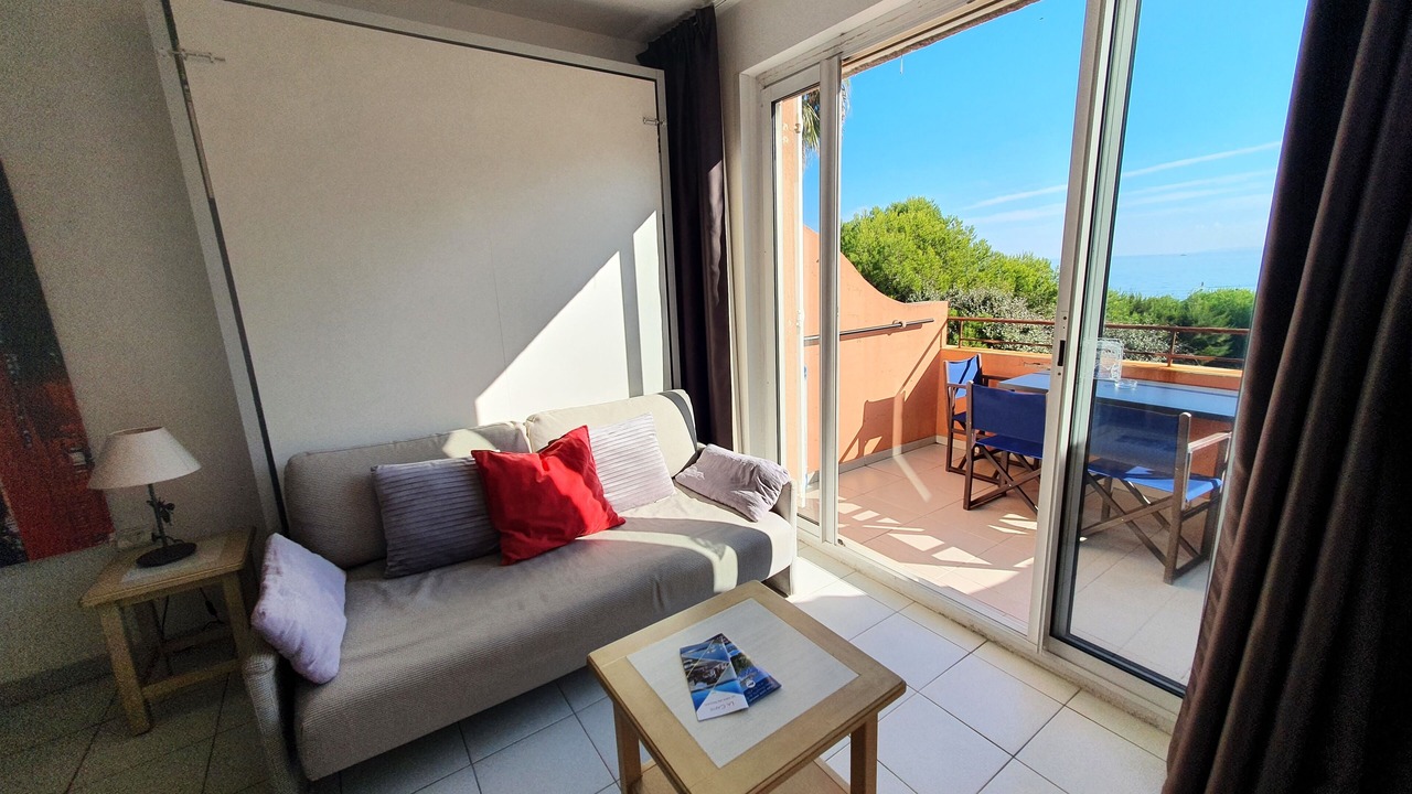 Photo of Livingroom in Giens