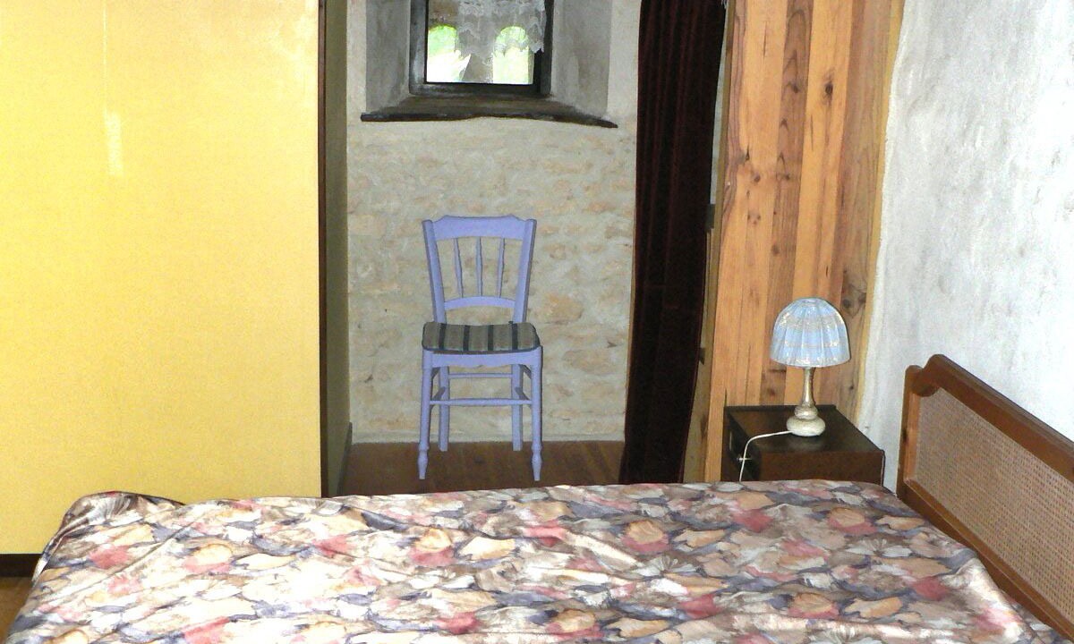 Photo of Bedroom in Champagne-le-Sec