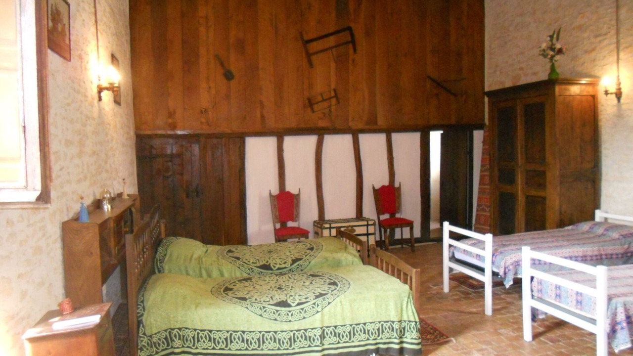 Photo of Bedroom in Champagne-le-Sec