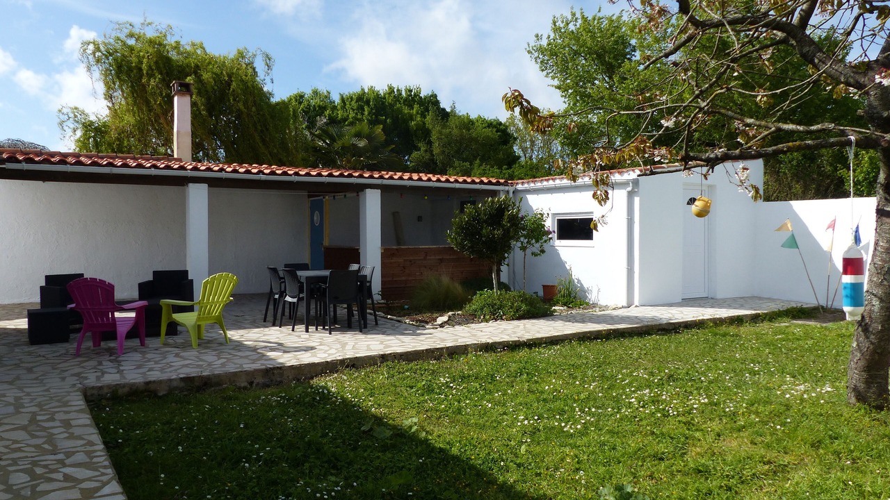 Photo of Outdoor in Marsilly