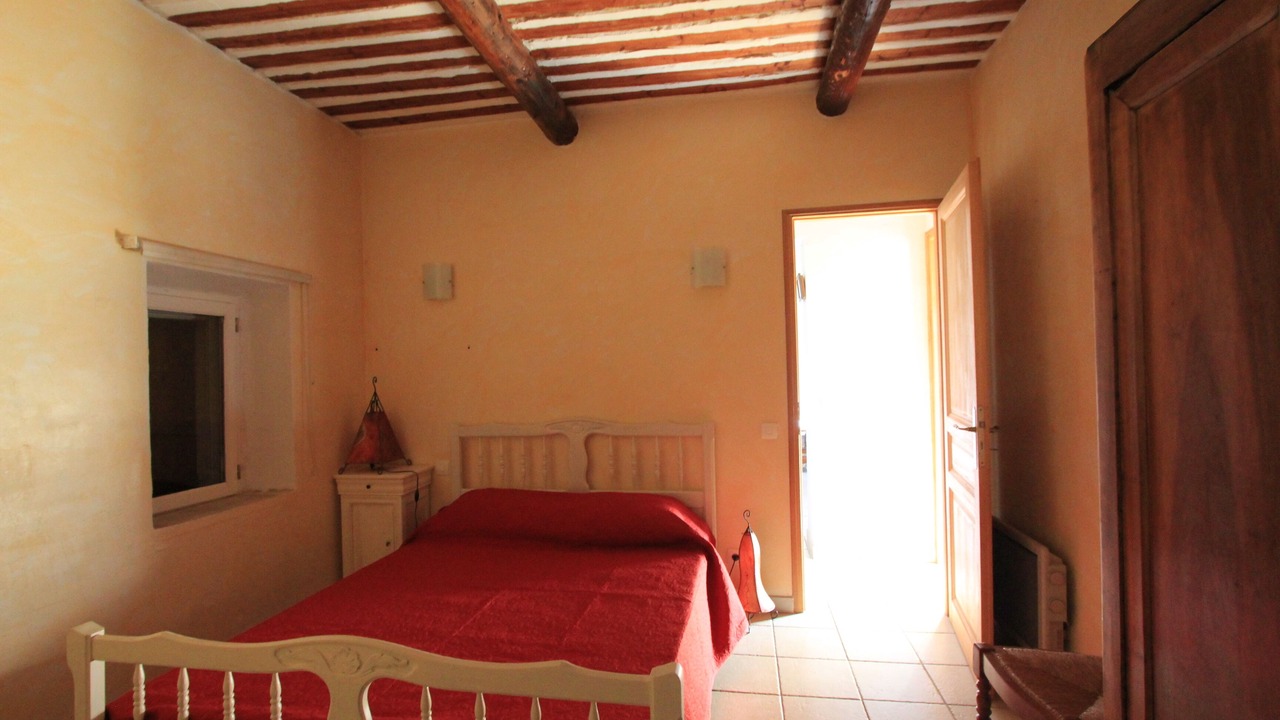 Photo of Bedroom in Cabrieres-d'Avignon