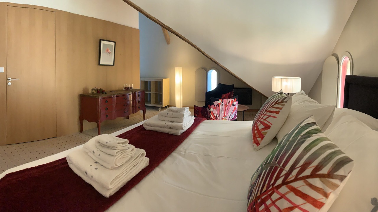 Photo of Bedroom in Escoussans