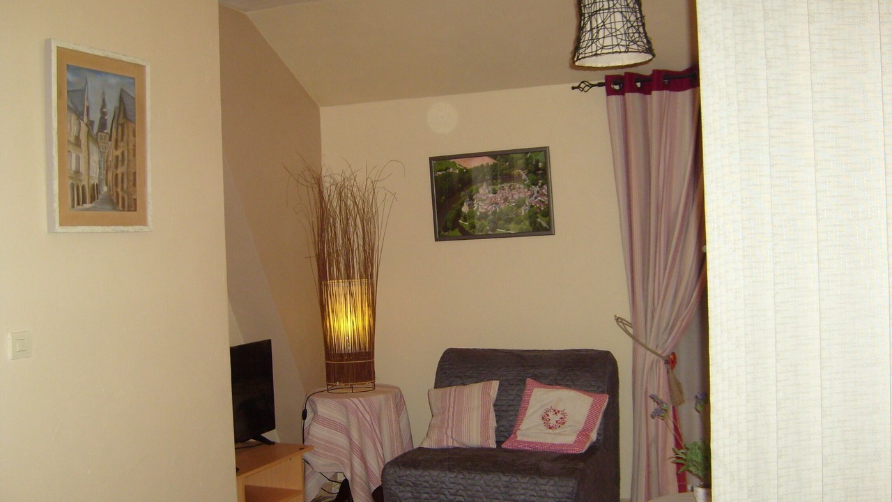 Photo of Livingroom in Thenon