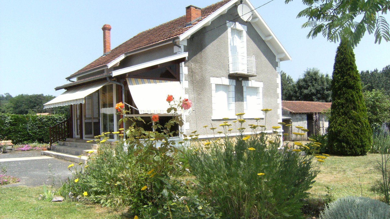 Photo of Outdoor in Douzillac