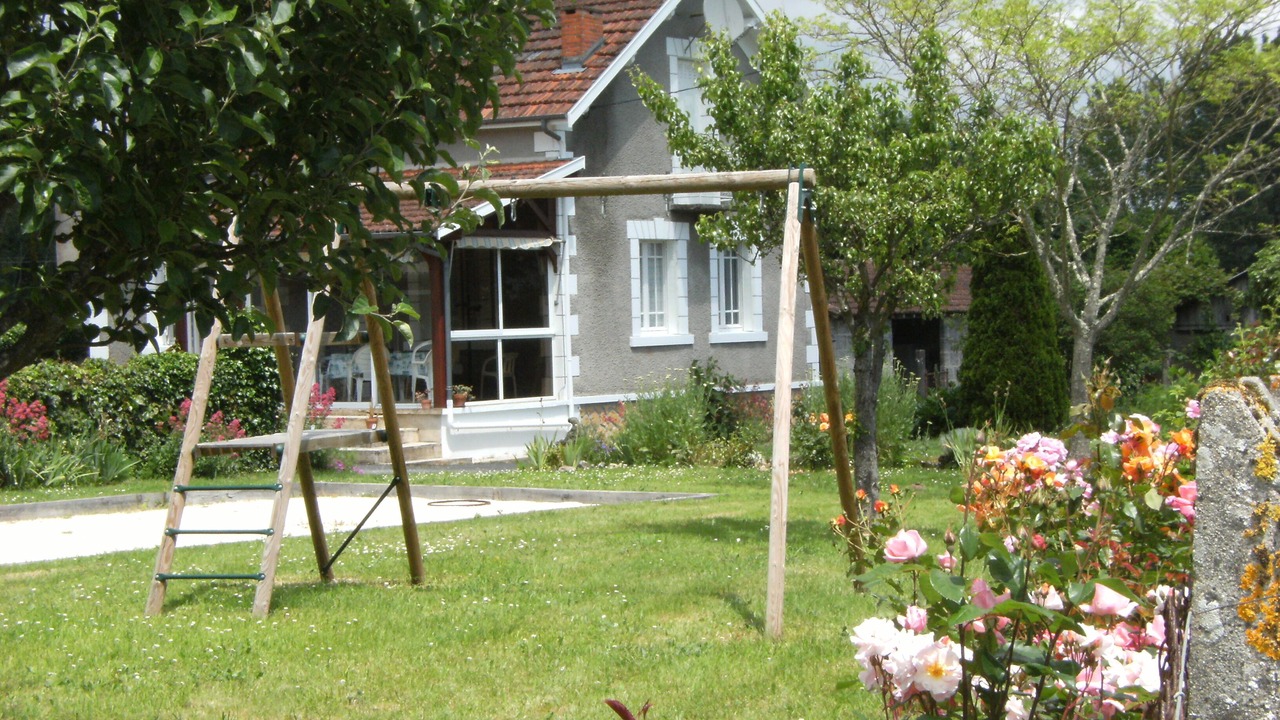 Photo of Others in Douzillac
