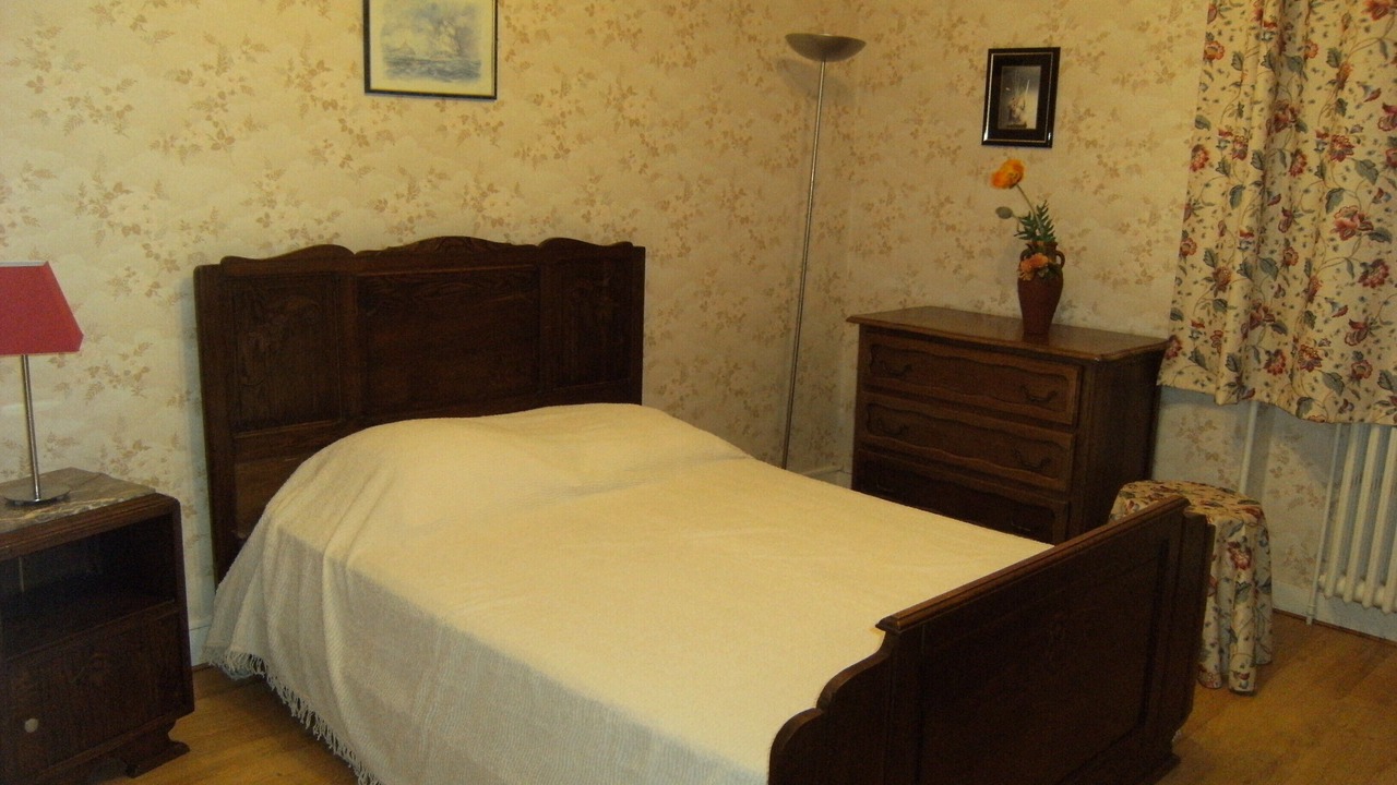 Photo of Bedroom in Douzillac