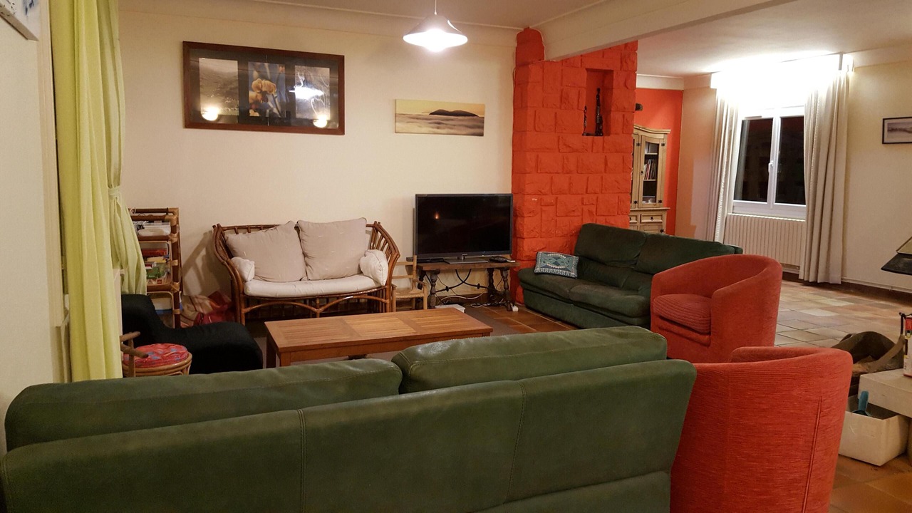 Photo of Livingroom in Lee