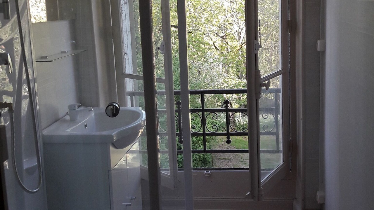 Photo of Bathroom in Bourgnac