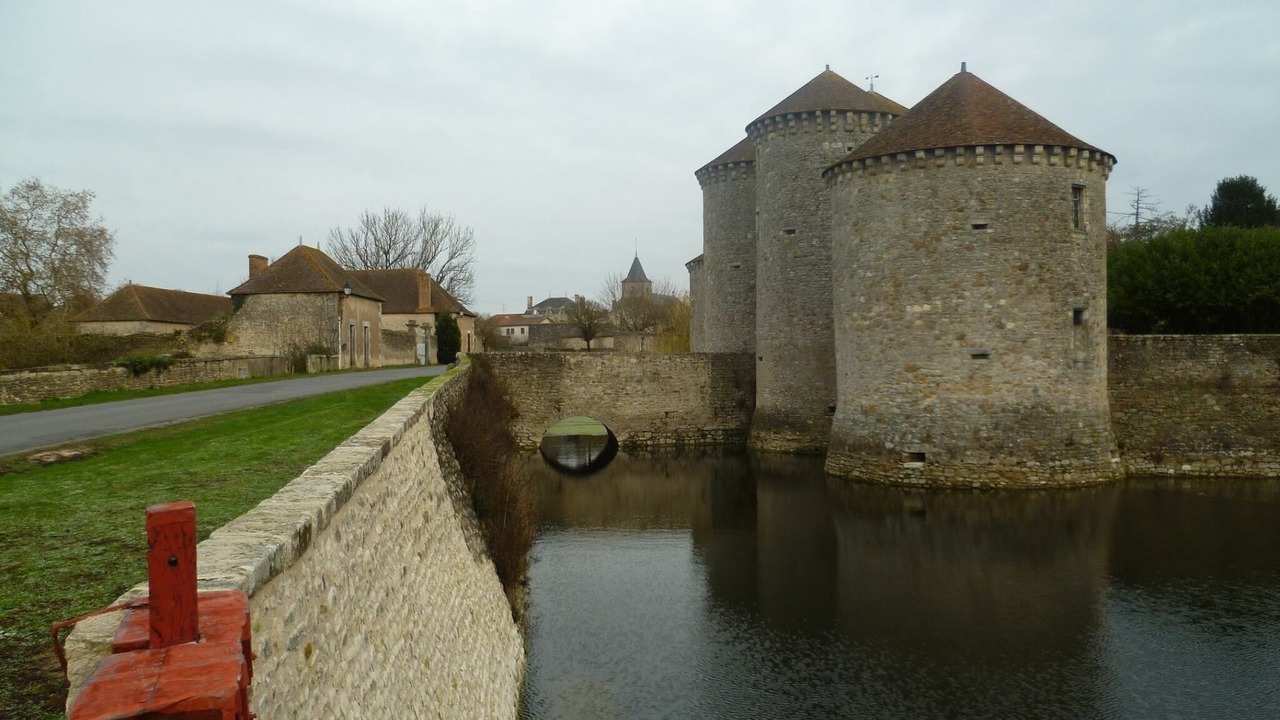 Photo of Others in Bussiere-Poitevine
