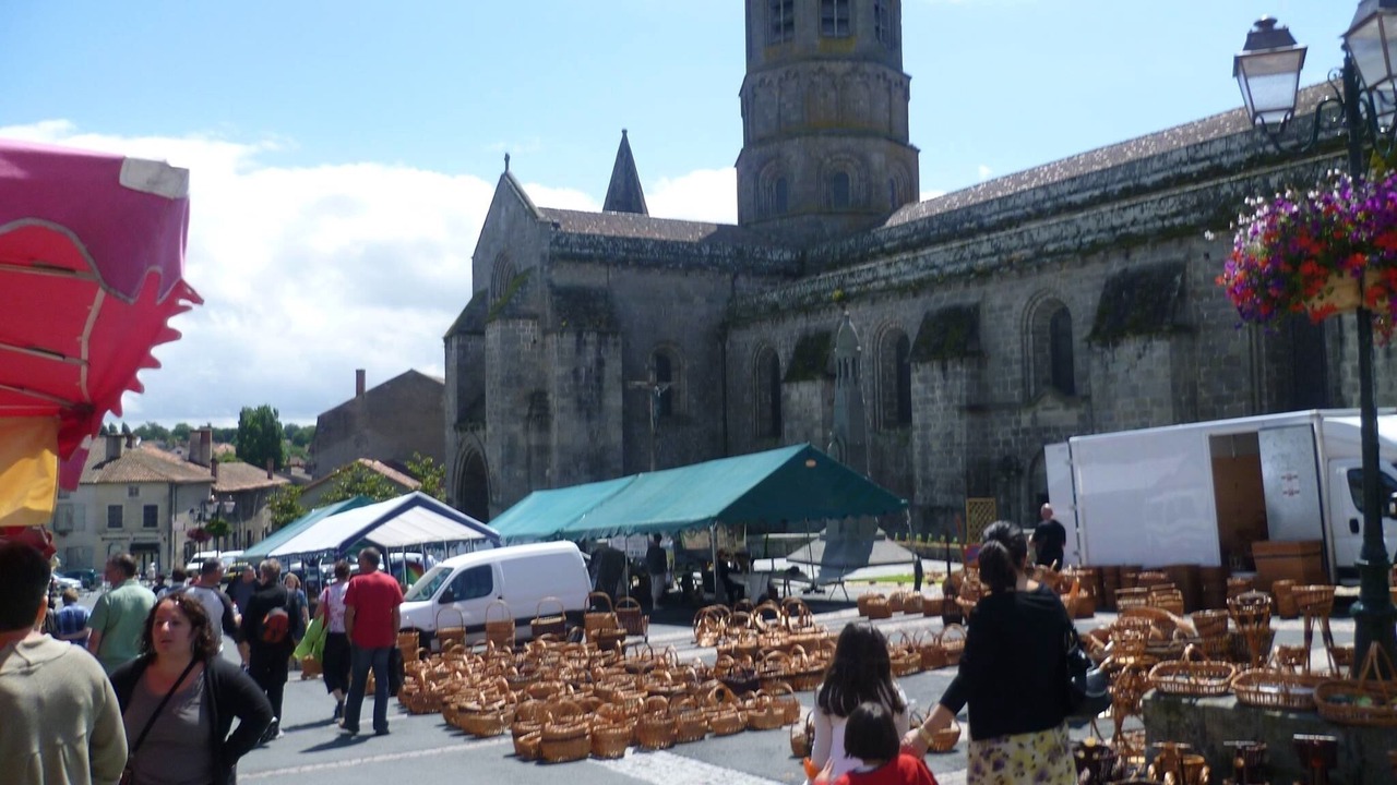 Photo of Others in Bussiere-Poitevine