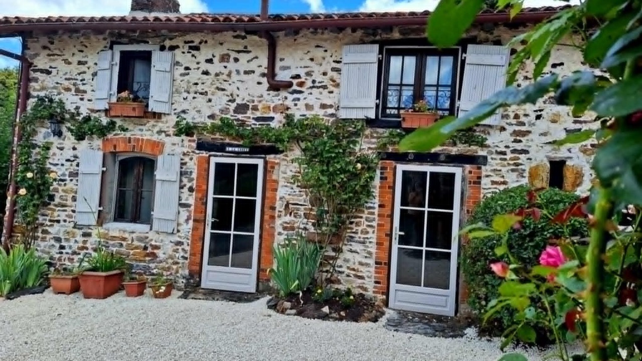 Photo of Outdoor in Bussiere-Poitevine