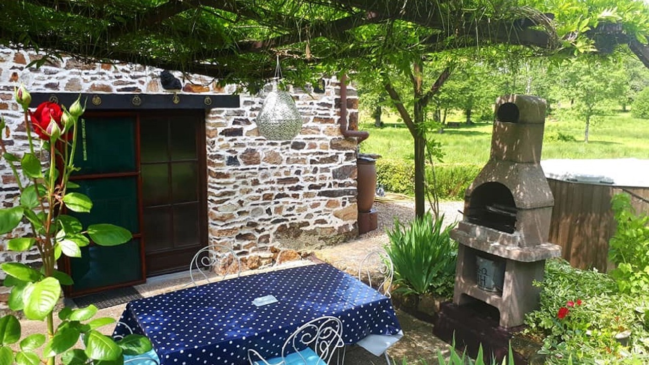 Photo of Outdoor in Bussiere-Poitevine