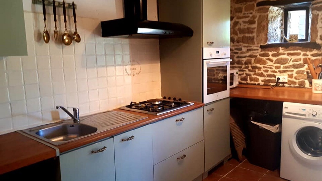 Photo of Kitchen in Bussiere-Poitevine