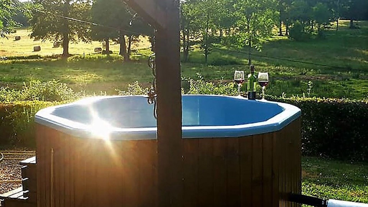 Photo of Outdoor in Bussiere-Poitevine