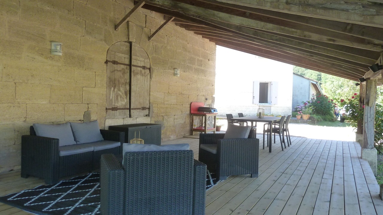 Photo of Outdoor in Sainte-Terre