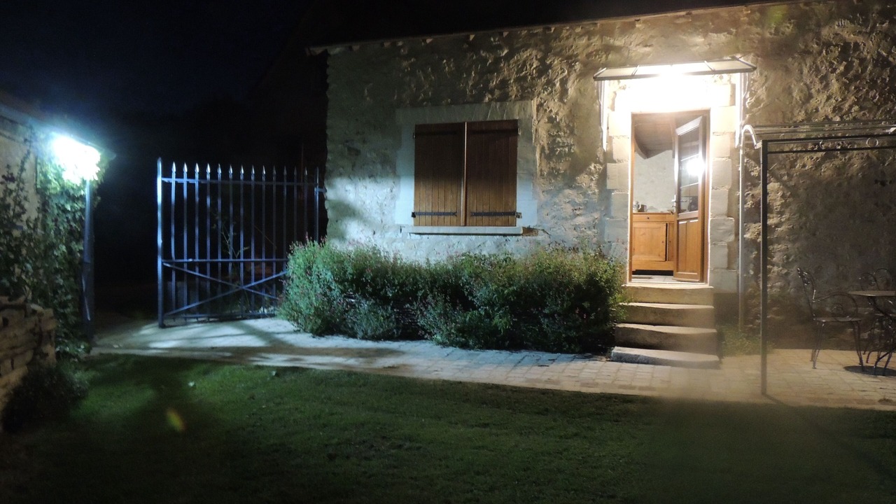 Photo of Outdoor in Senille