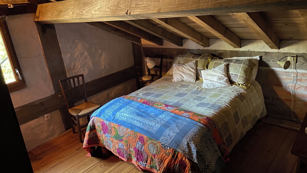 Photo of Bedroom in Lesperon
