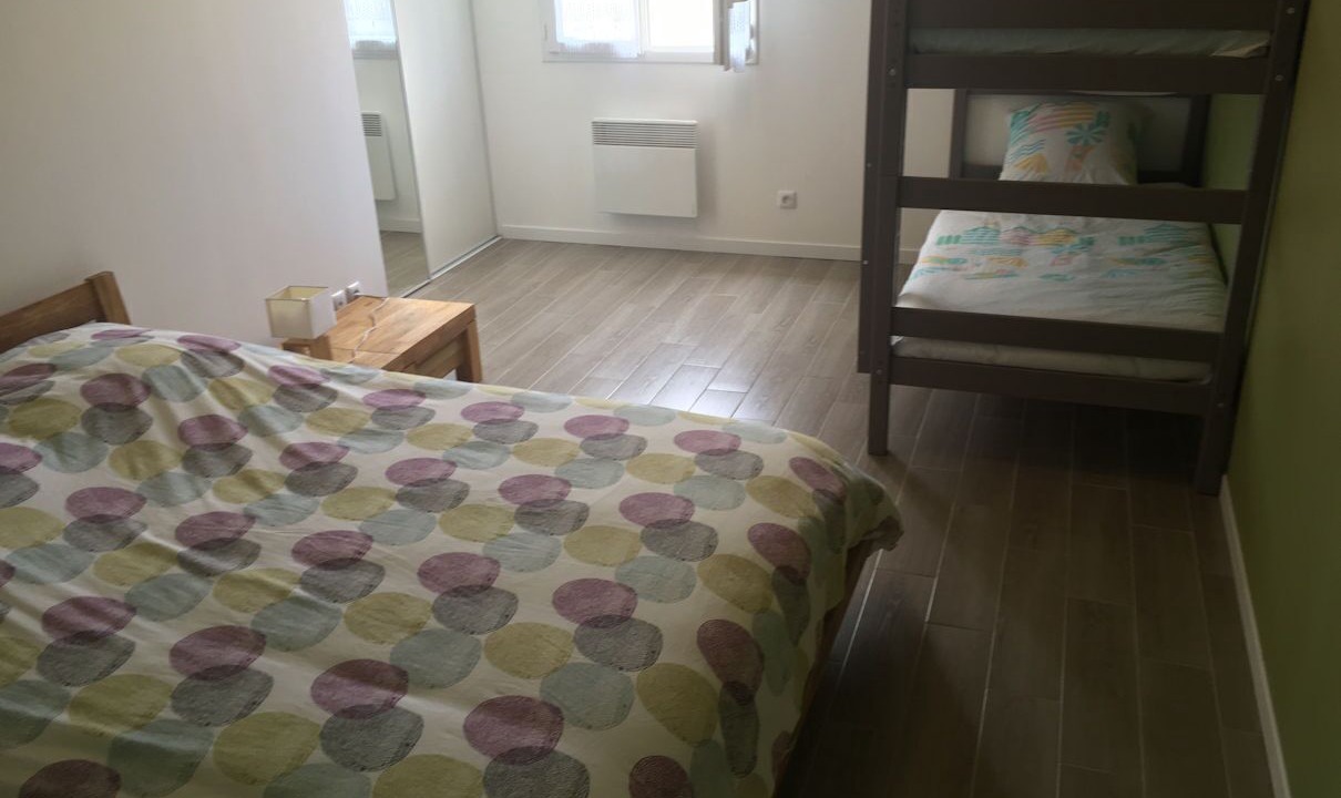 Photo of Bedroom in Meschers-sur-Gironde