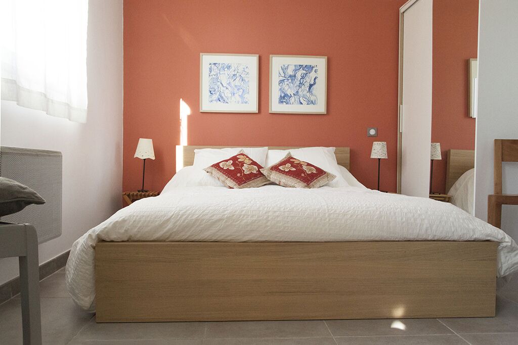 Photo of Bedroom in Rousset
