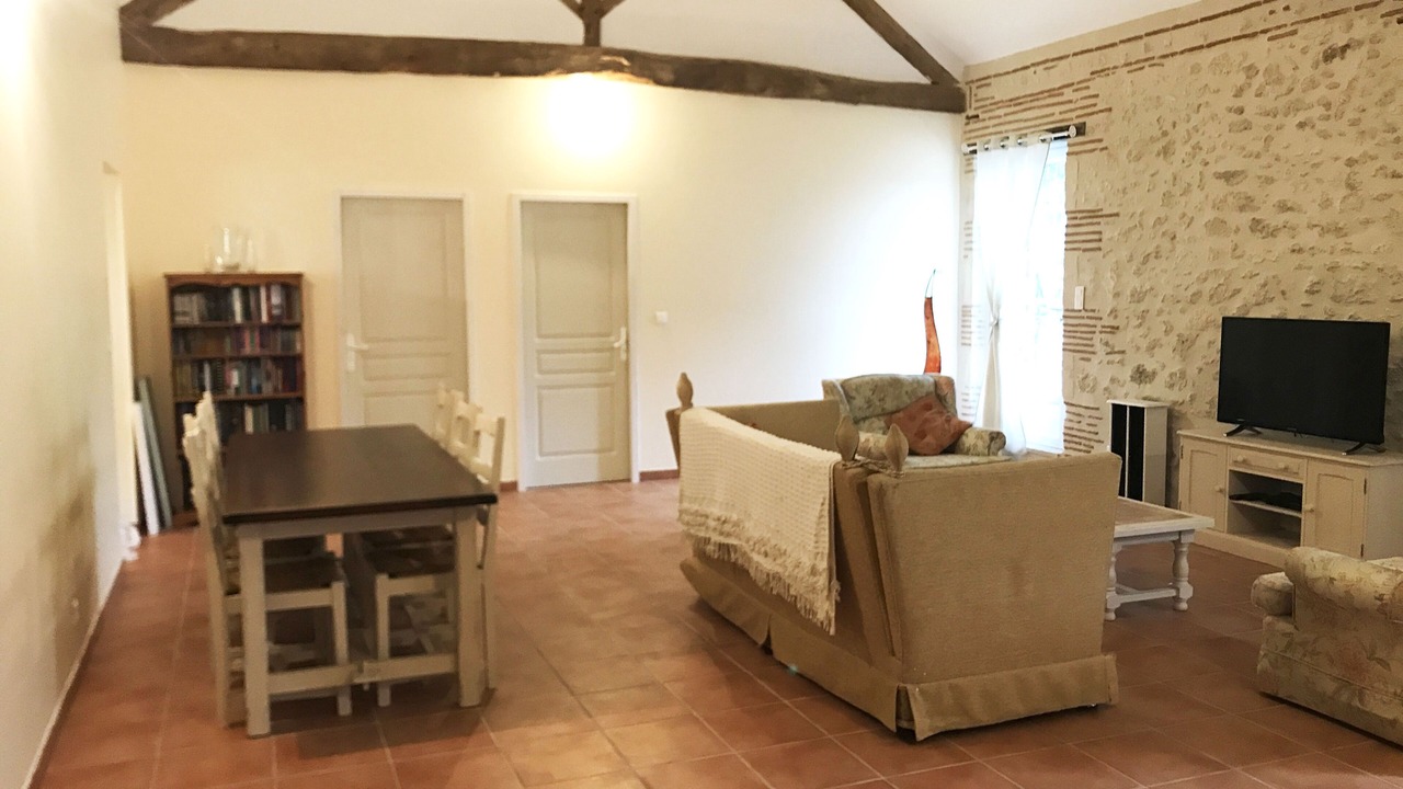 Photo of Livingroom in Dolmayrac