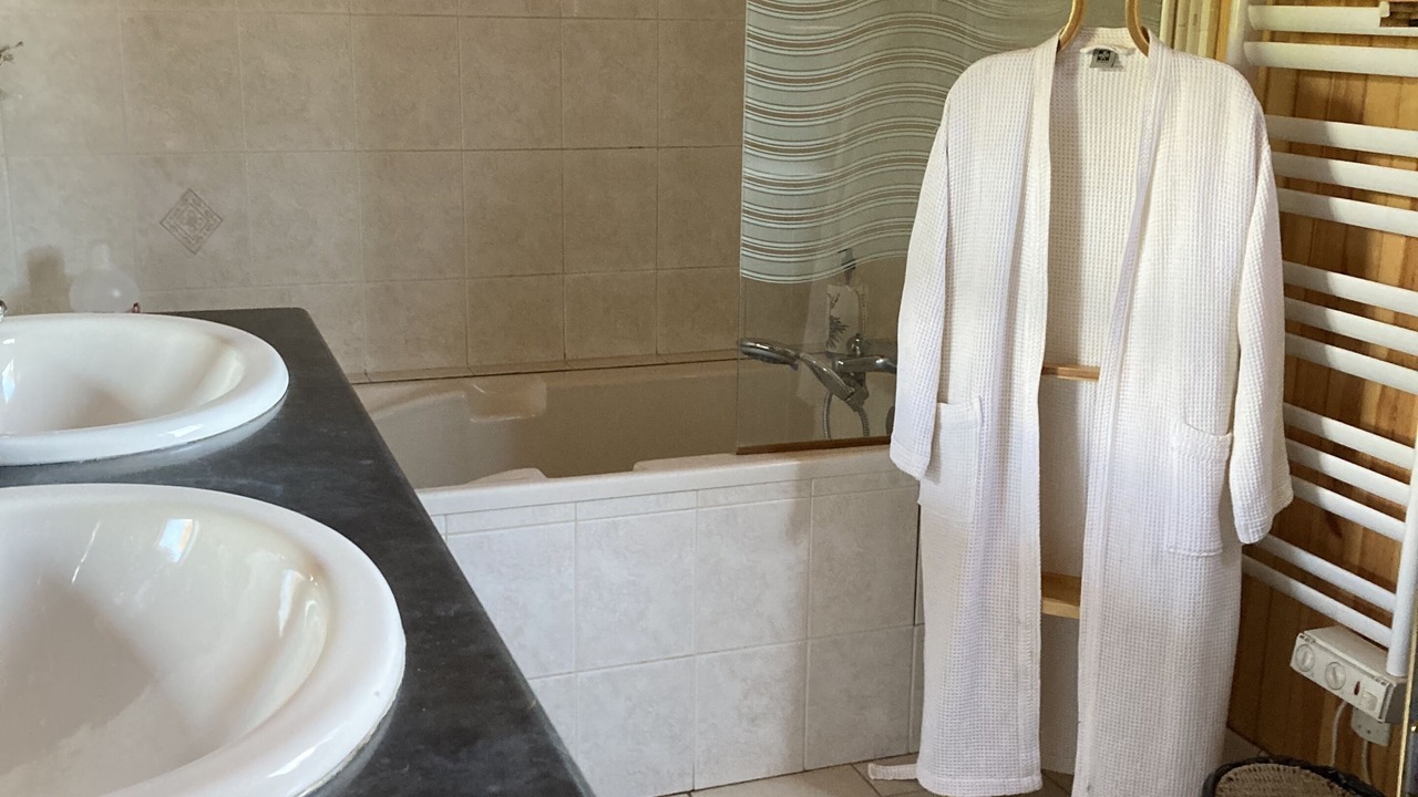 Photo of Bathroom in Tudeils