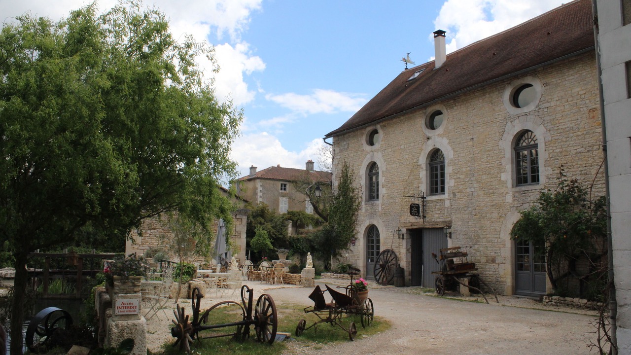 Photo of Outdoor in Nanteuil-en-Vallee