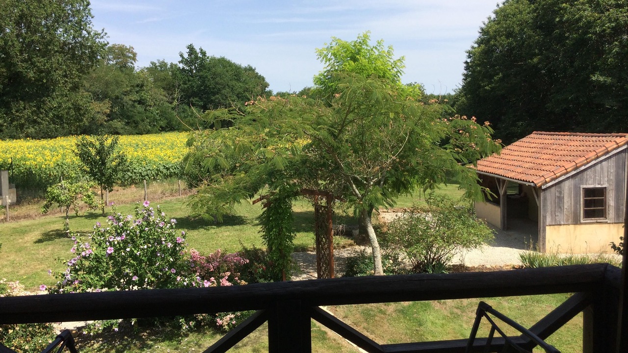 Photo of Outdoor in Nanteuil-en-Vallee