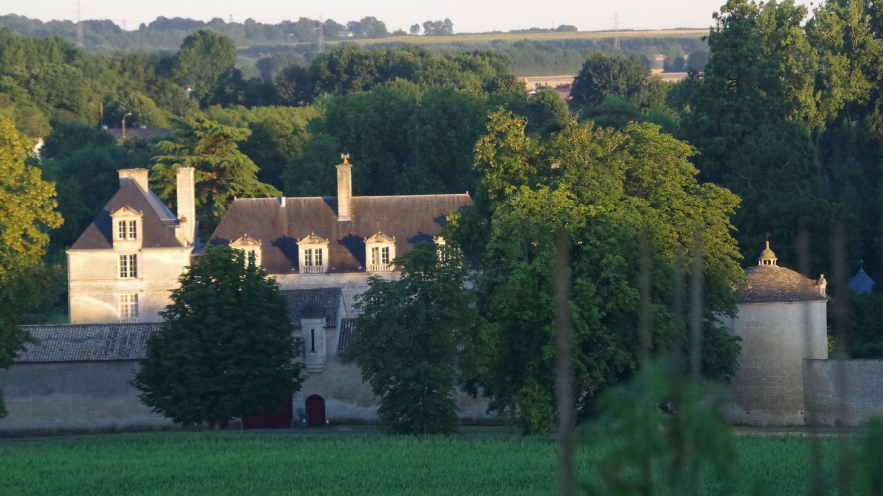 Photo of Outdoor in Echire