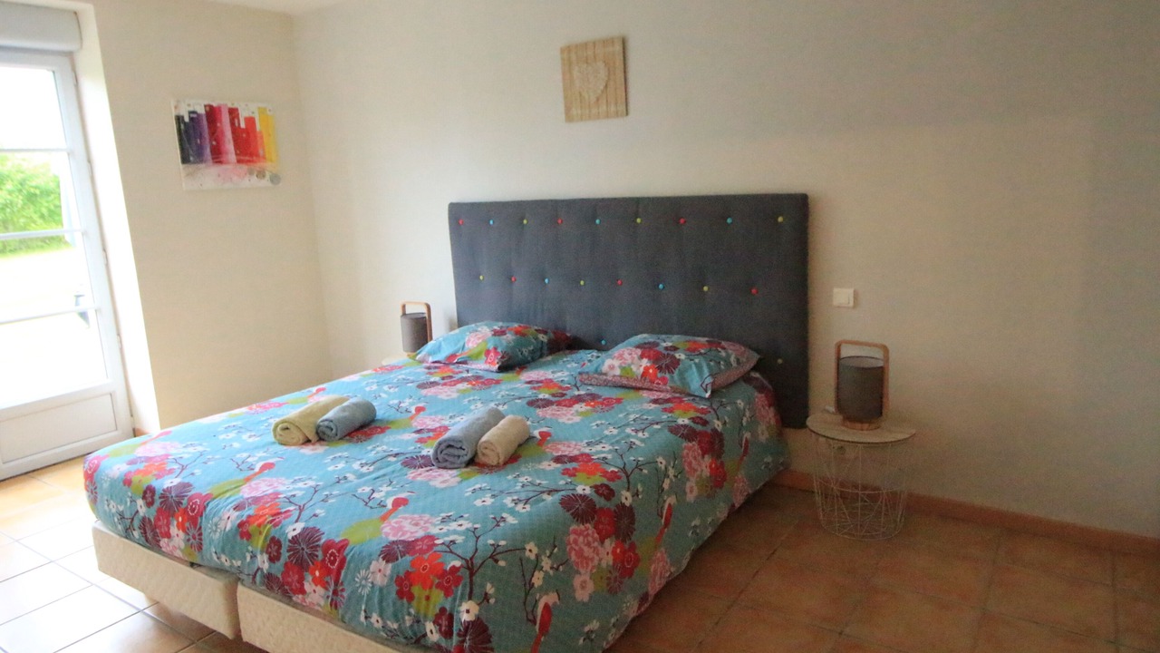 Photo of Bedroom in Le Buisson-de-Cadouin