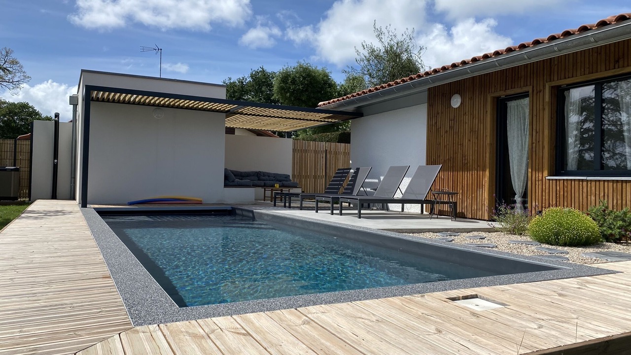 Photo of Outdoor in Messanges