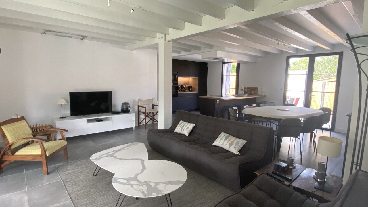 Photo of Livingroom in Messanges