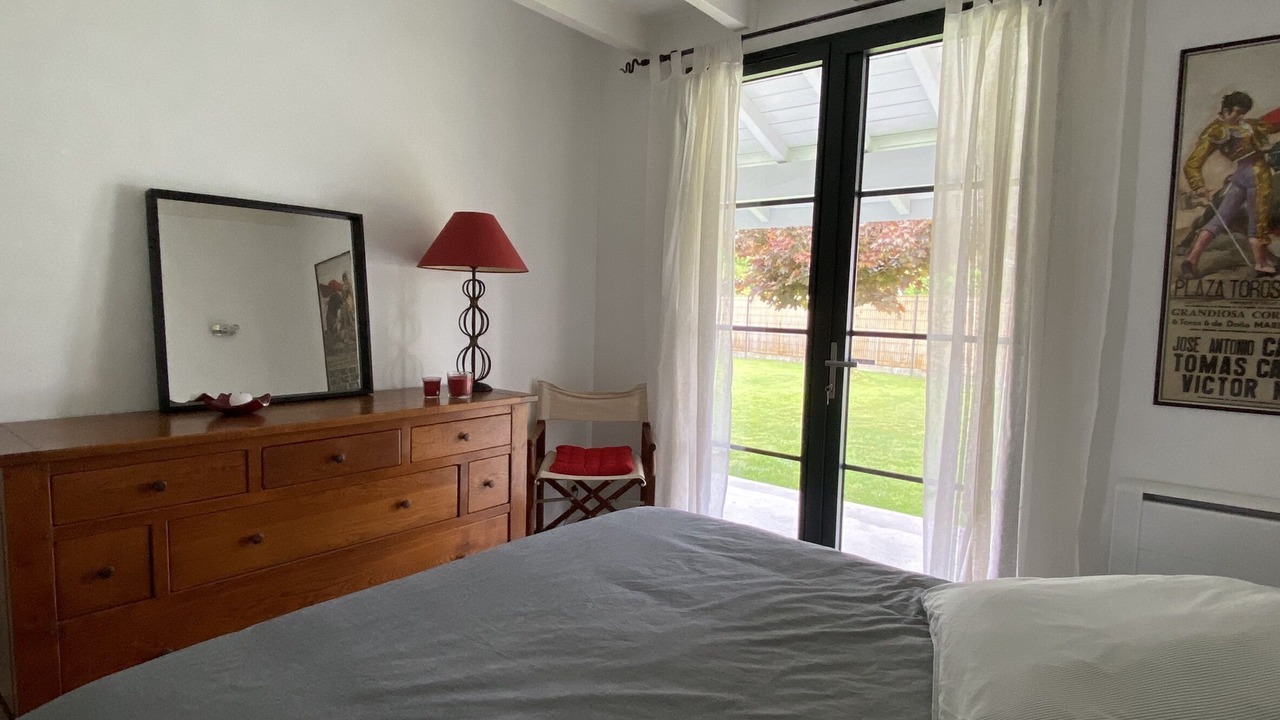 Photo of Bedroom in Messanges