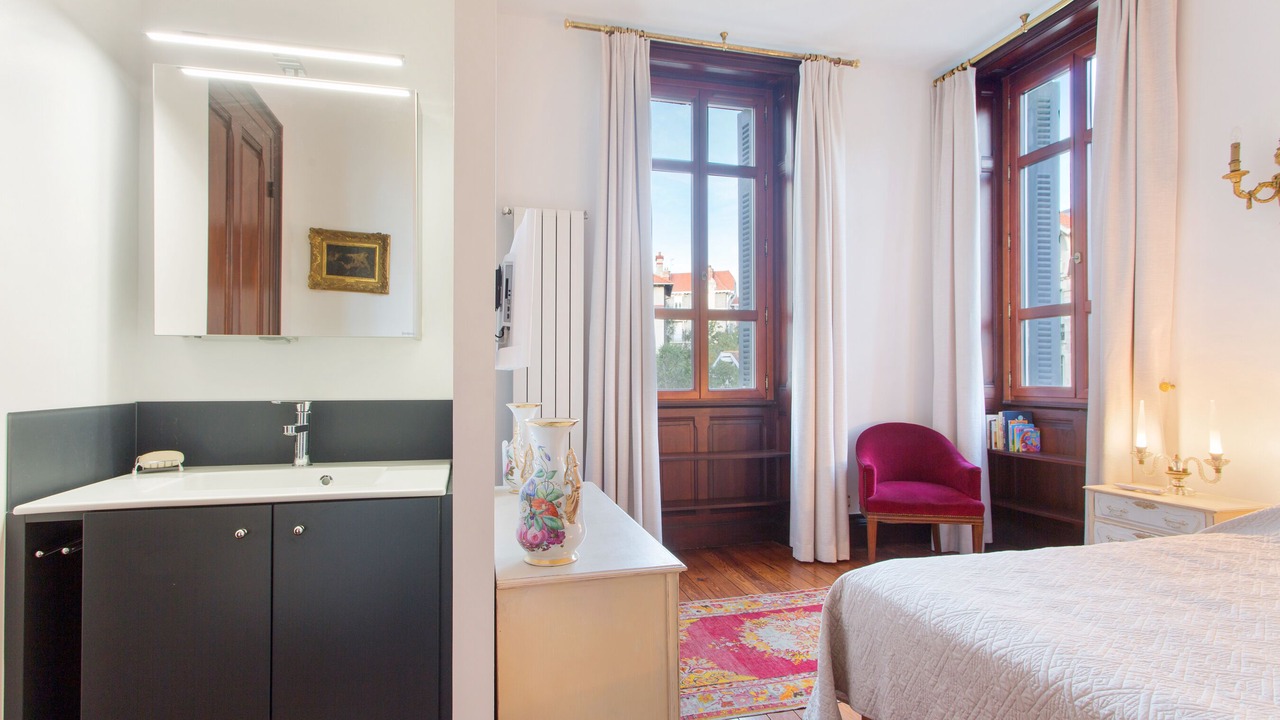 Photo of Bedroom in Biarritz