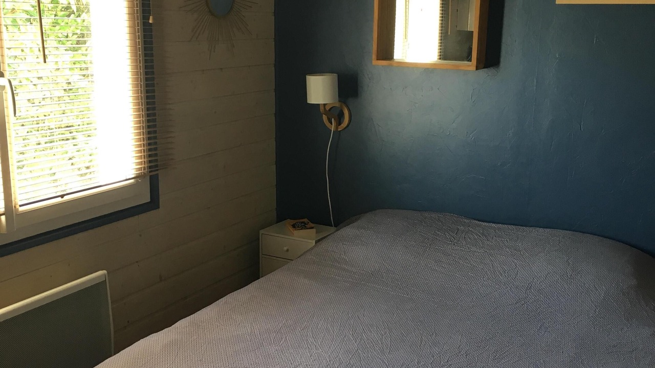 Photo of Bedroom in Gujan-Mestras