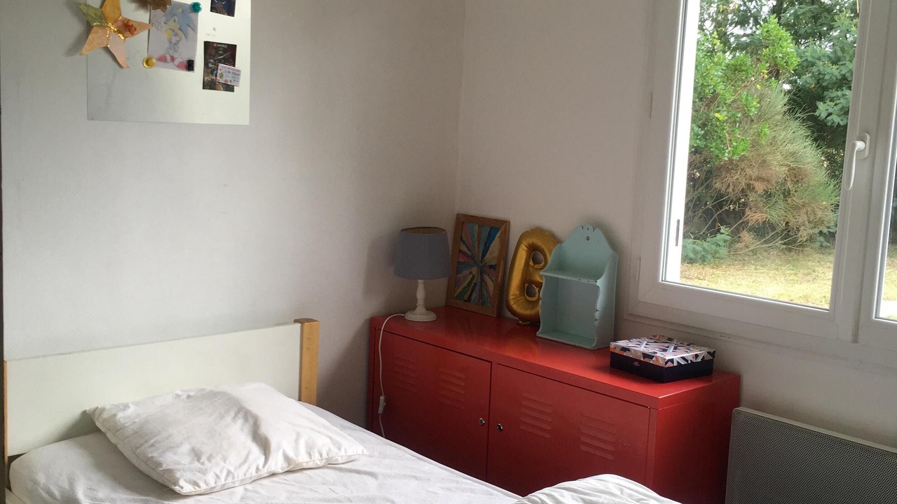 Photo of Bedroom in Gujan-Mestras