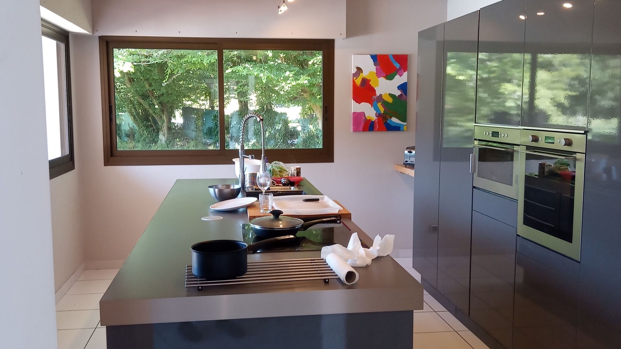 Photo of Kitchen in Saint-Sulpice-et-Cameyrac